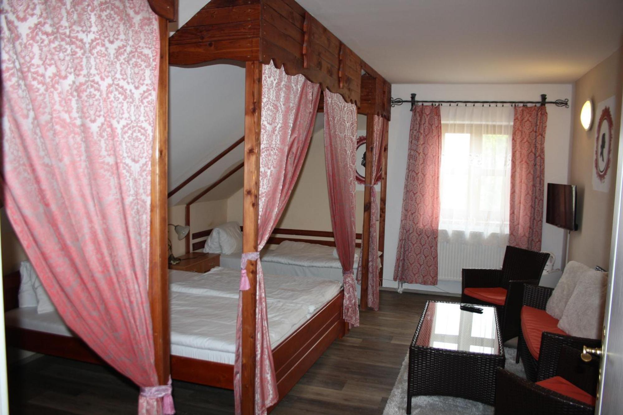 Hotel Ham-Ham National Park à Havraníky Extérieur photo